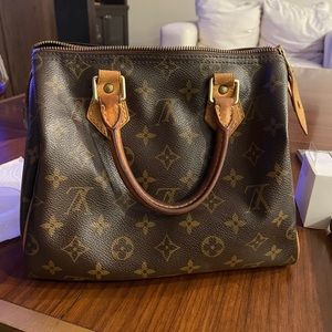 Louis Vuitton Speedy